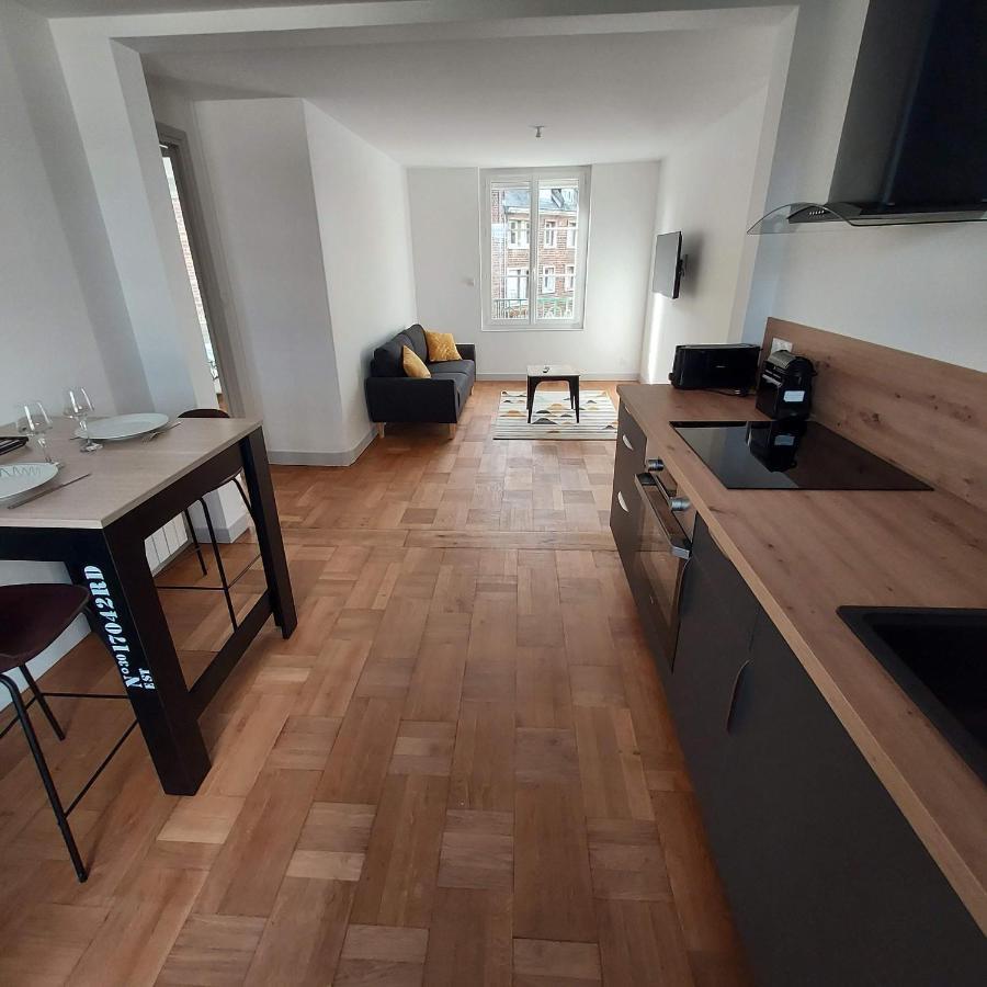 Superbe F2 Refait A Neuf Plein Centre Apartment